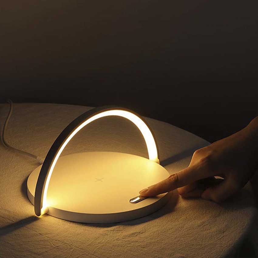 Lámpara LED de mesa Moon