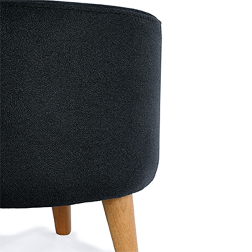Puff negro 4 patas negro (40x40x40)