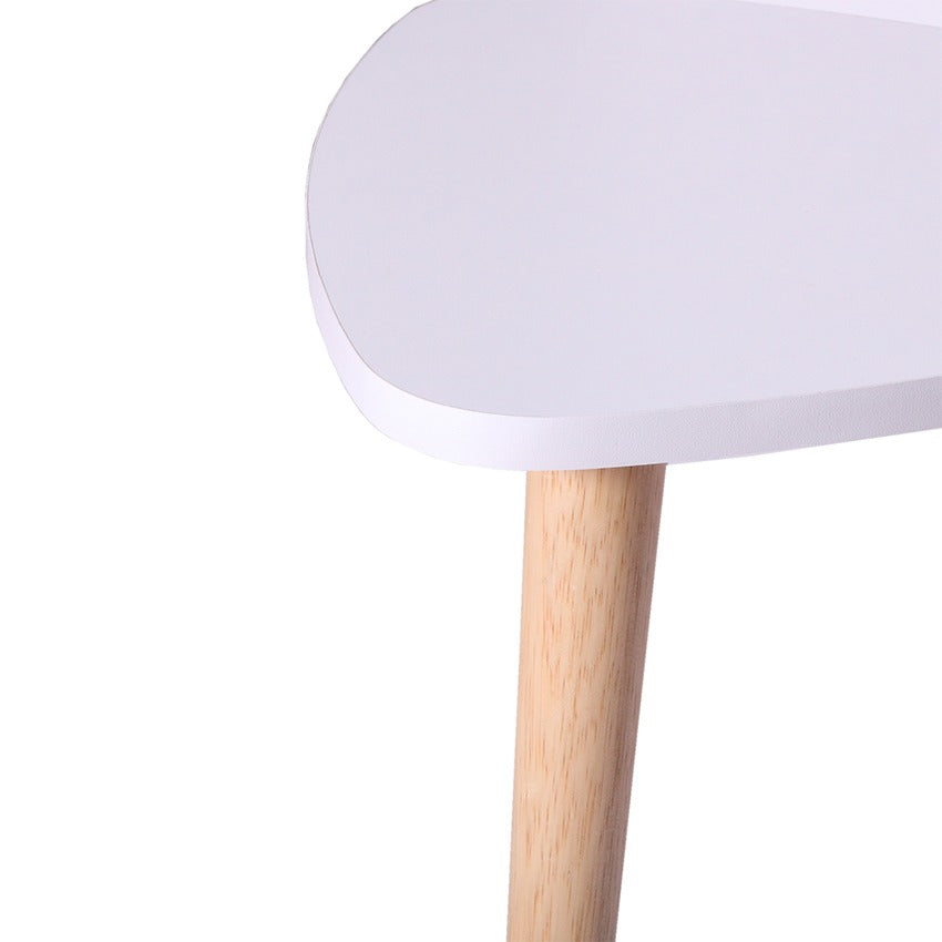 Mesa de centro triangular nao blanca (40x60x60)