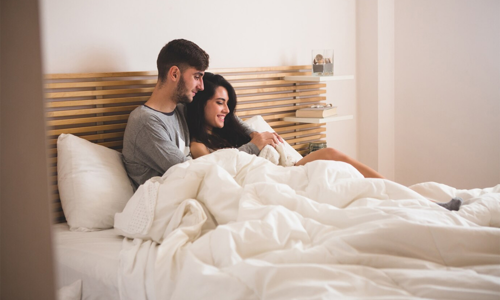 Disfruta del descanso con estos cojines grandes para cama